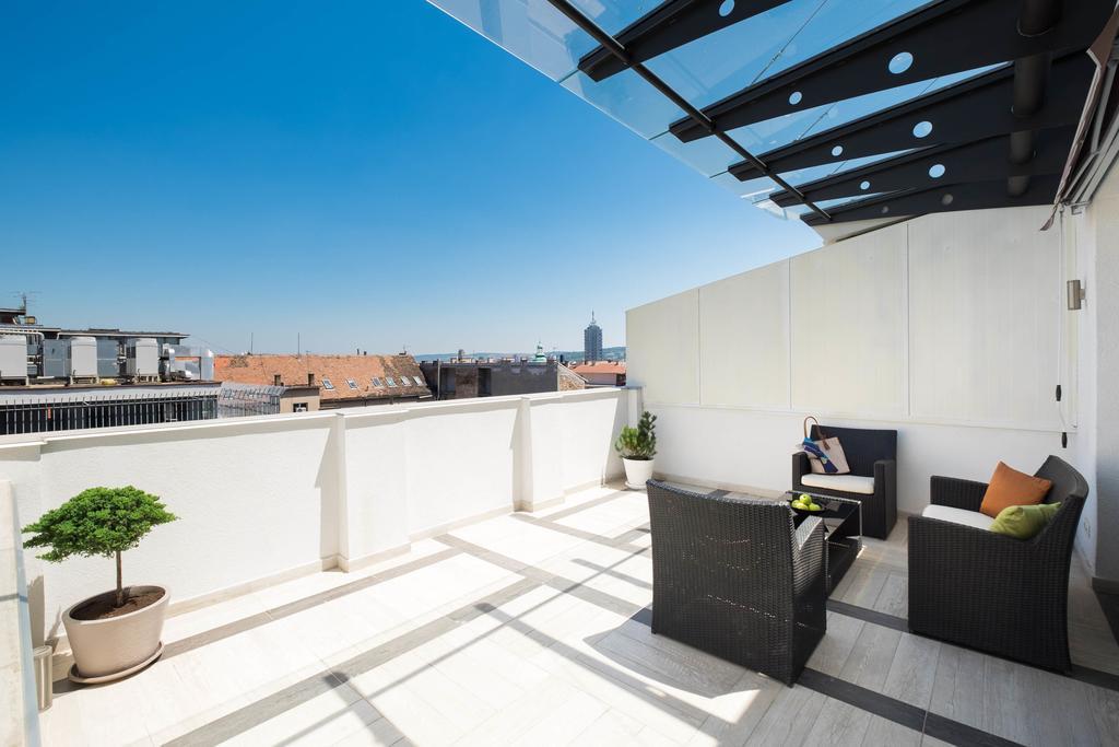 Basco Apartments Knez Mihailova Belgrado Habitación foto