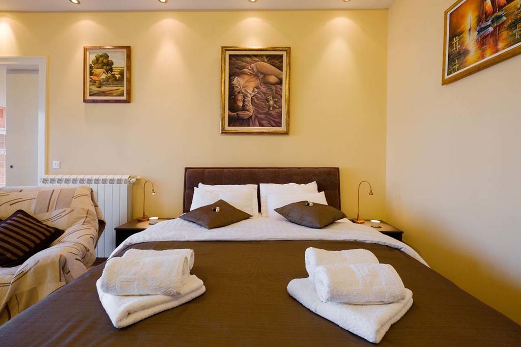 Basco Apartments Knez Mihailova Belgrado Habitación foto