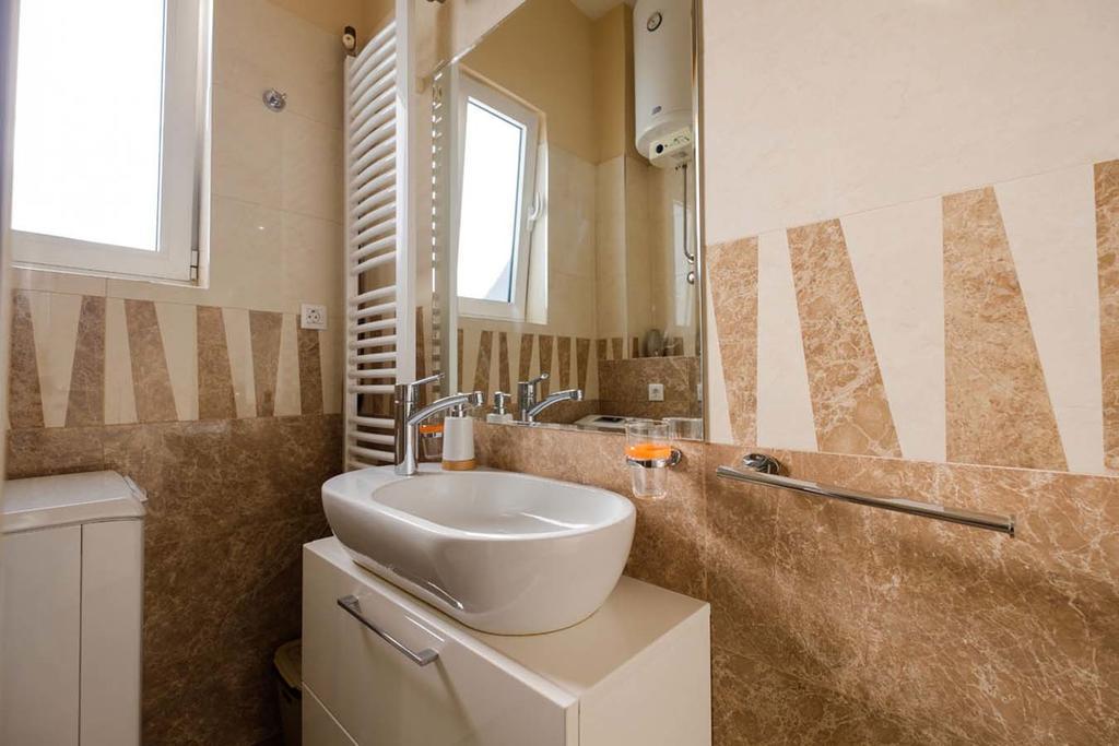 Basco Apartments Knez Mihailova Belgrado Habitación foto